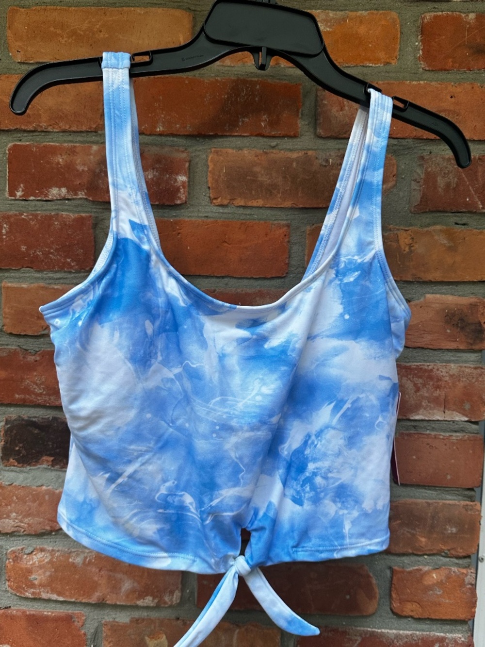 Juniors' Ninety-Nine° Knot-Front Crop Tankini Top ~ Large